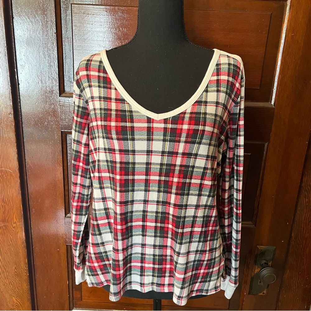 Victoria’s Secret Holiday Plaid Thermal Pajama Top